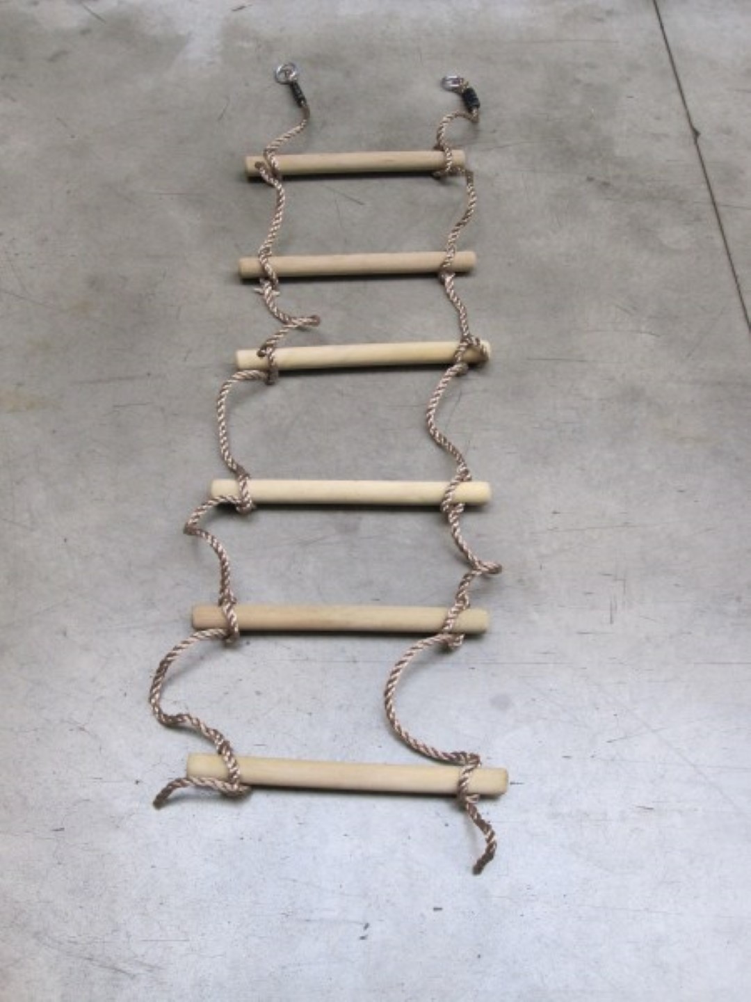 Touwladder met 6 sporten diam. 3,5x40 cm lengte 220 cm pp-touw - Hermic