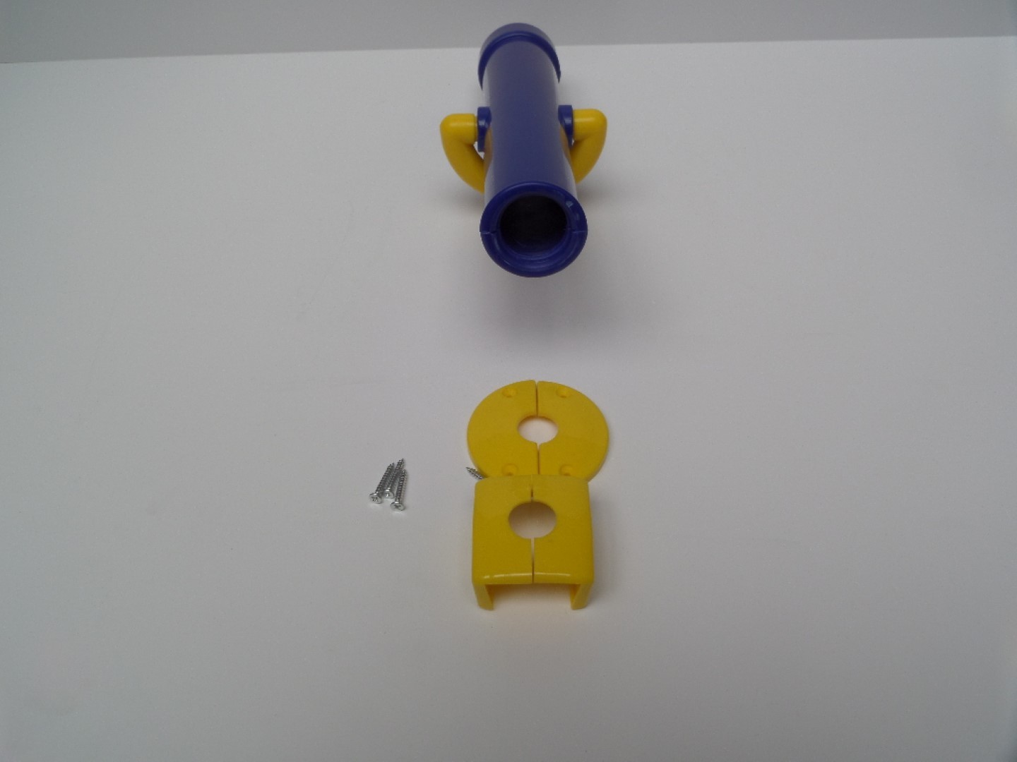 https://www.warentuin.nl/media/catalog/product/1/7/1775420013808823_hermic_speeltoestellen_telescoop_in_kunststof_lengte_310_mm_in_6822.jpg