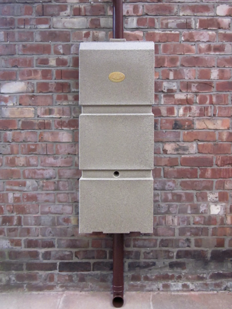 https://www.warentuin.nl/media/catalog/product/D/R/DROP7428478324436_prestige_regenton_wand_regenton_zandkleur_100l__a40d.png