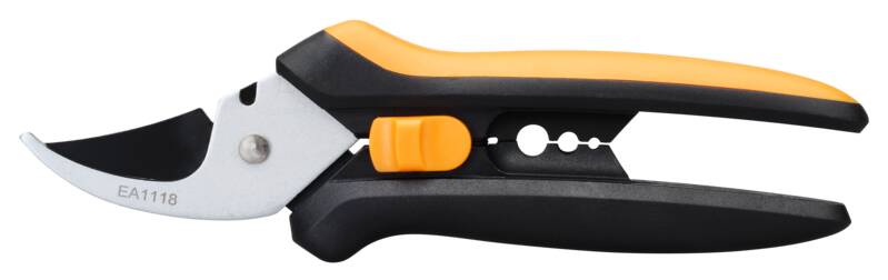 https://www.warentuin.nl/media/catalog/product/S/C/SCAN6411501110824_fiskars_tuingereedschap_solid_snip_bloemenschaar_4762.jpg